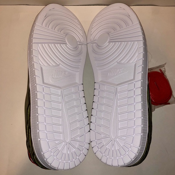 COPY - BRAND NEW Jordan 1 Centre Court Oil Green Sz. 10 - Picture 7 of 10